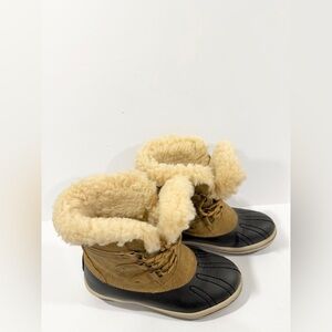 PAWZ Shearling Lined Duck Boots Tan & Black Winter Snow Boots Women’s 6
